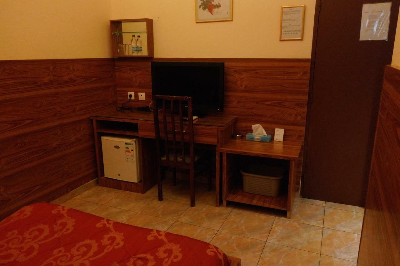 Petit Motel Beijing Αμπιτζάν Εξωτερικό φωτογραφία